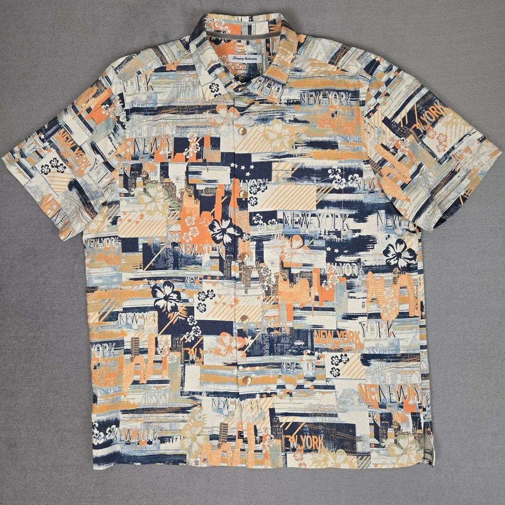 Tommy Bahama Shirt Mens Large 100% Silk Camp New York City AOP Print Hawaiian